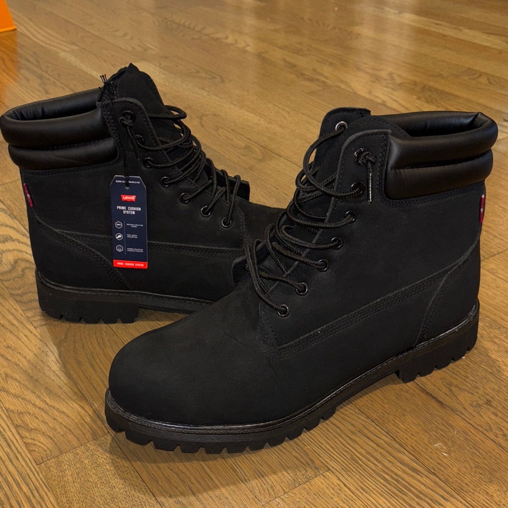 Levi's Men's Freemont Black Lace-Up Boots